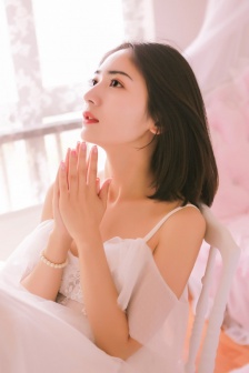 爹我是你亲生闺女啊